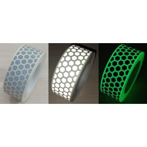 Zažehlovací fotoluminiscenční páska s retroreflexními plochami  / vzor šestihran Prodej na metry, šíře 50 mm x 1 m - Kód: 27314